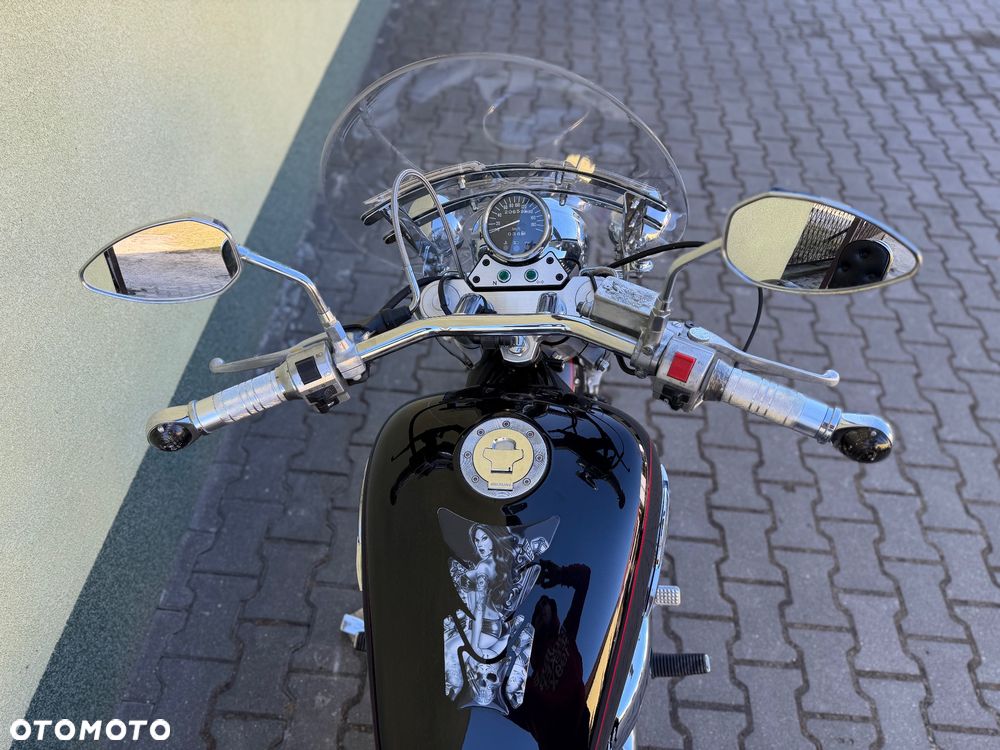 Suzuki Marauder - 20