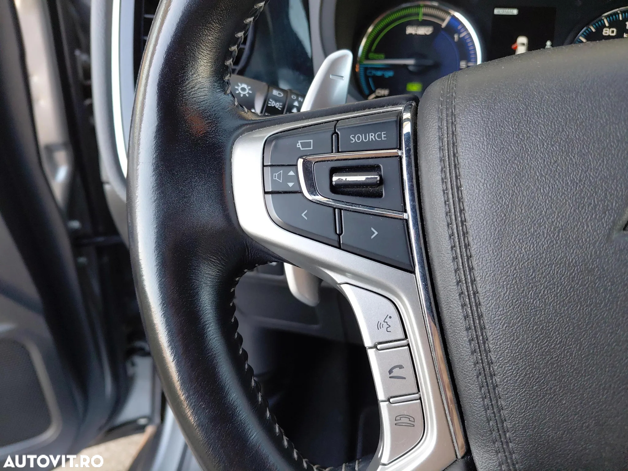 Mitsubishi Outlander 2.4 4WD Plug-In Hybrid Spirit - 21