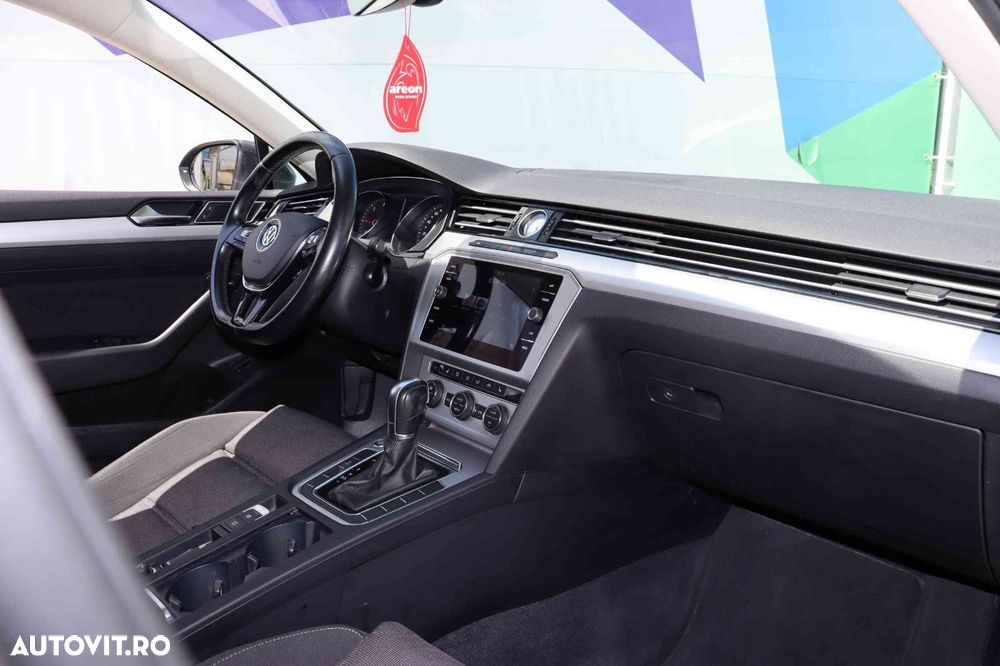 VOLKSWAGEN Passat 2018 — imagine 6