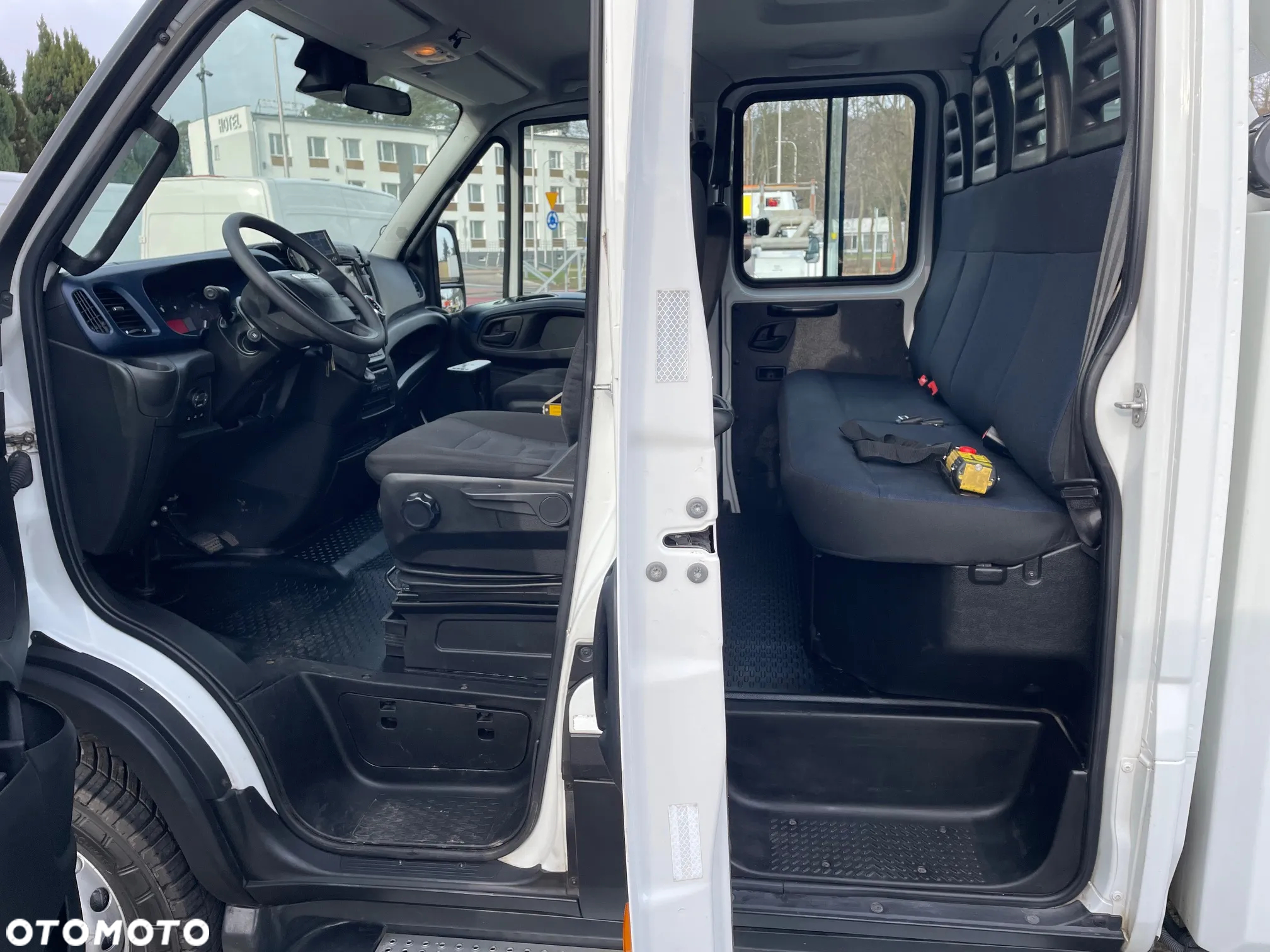 Iveco Daily 70C18 Hi-Matic Pomoc drogowa Holownik 2018r - 20