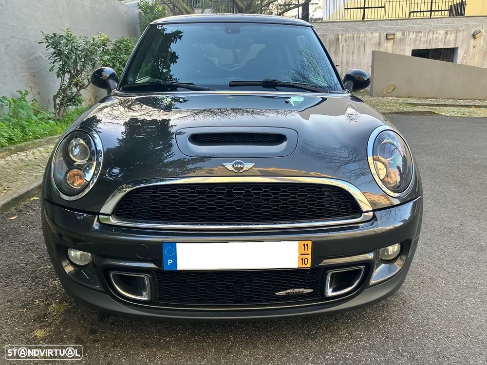 MINI 3 Portas John Cooper Works - 2