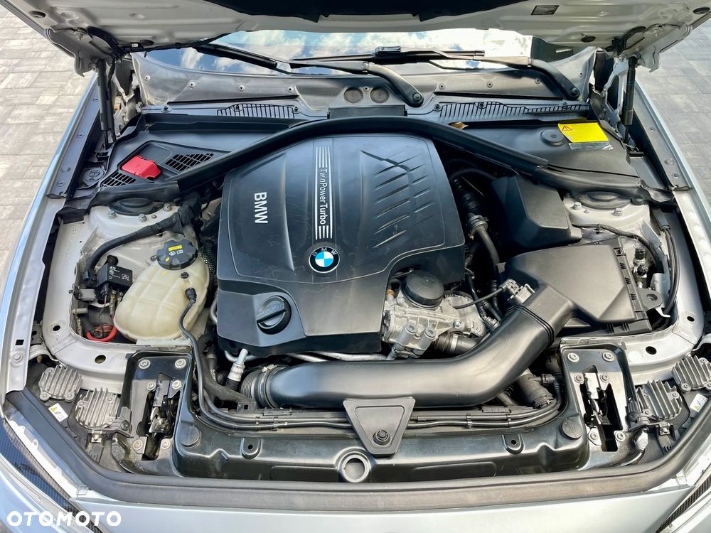 BMW Seria 2 - 27