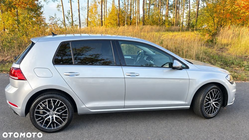 Volkswagen Golf - 3