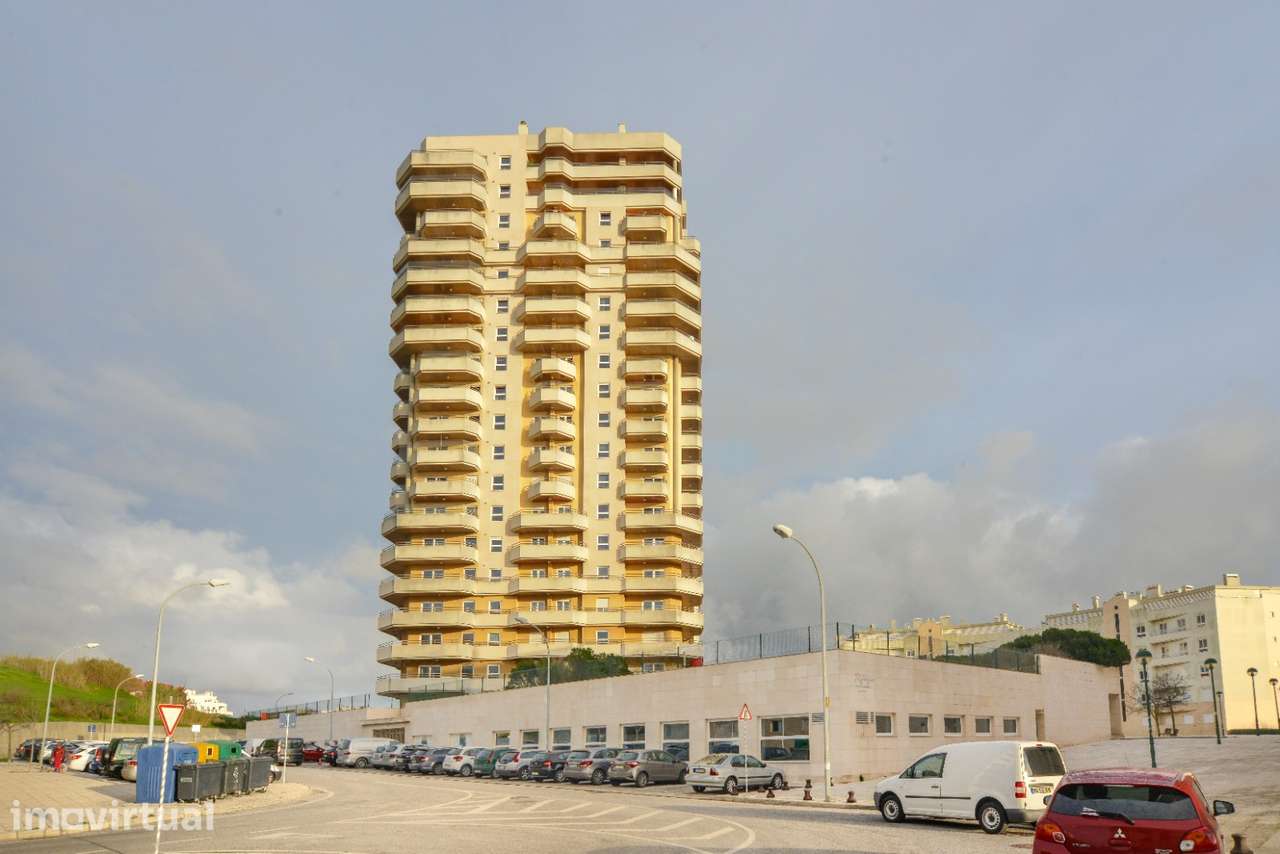 Apartamento Familiar Remodelado com Vista Rio Tejo e Condomínio de Lux - Grande imagem: 5/17