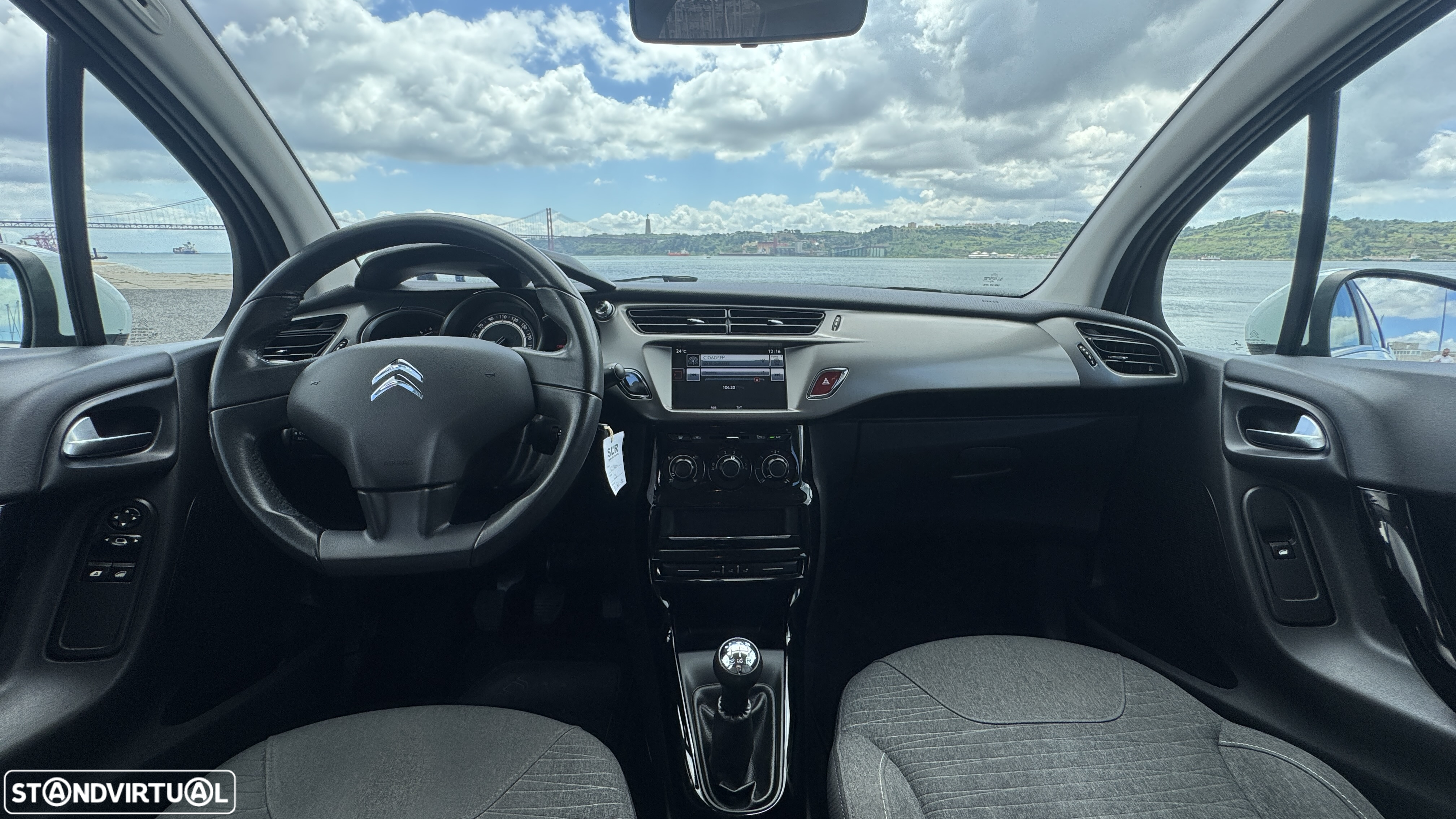 Citroën C3 1.2 PureTech Collection - 4