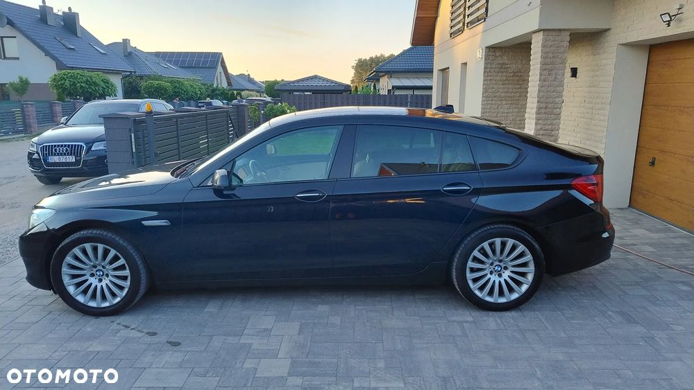 BMW Seria 5 530d xDrive - 5