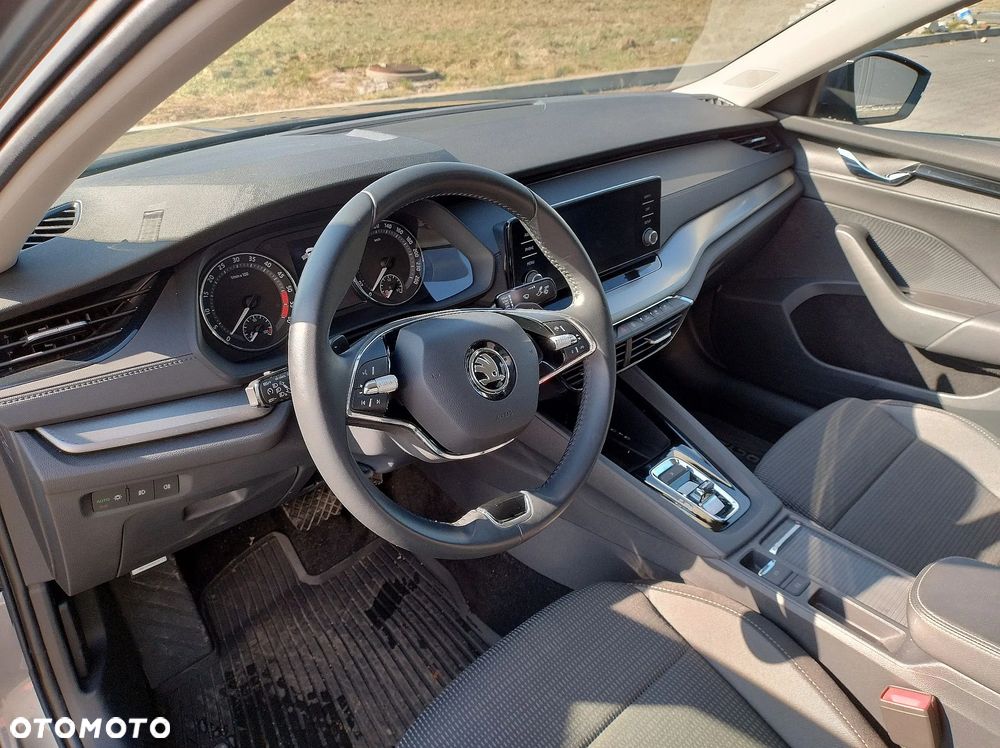 Skoda Octavia - 10