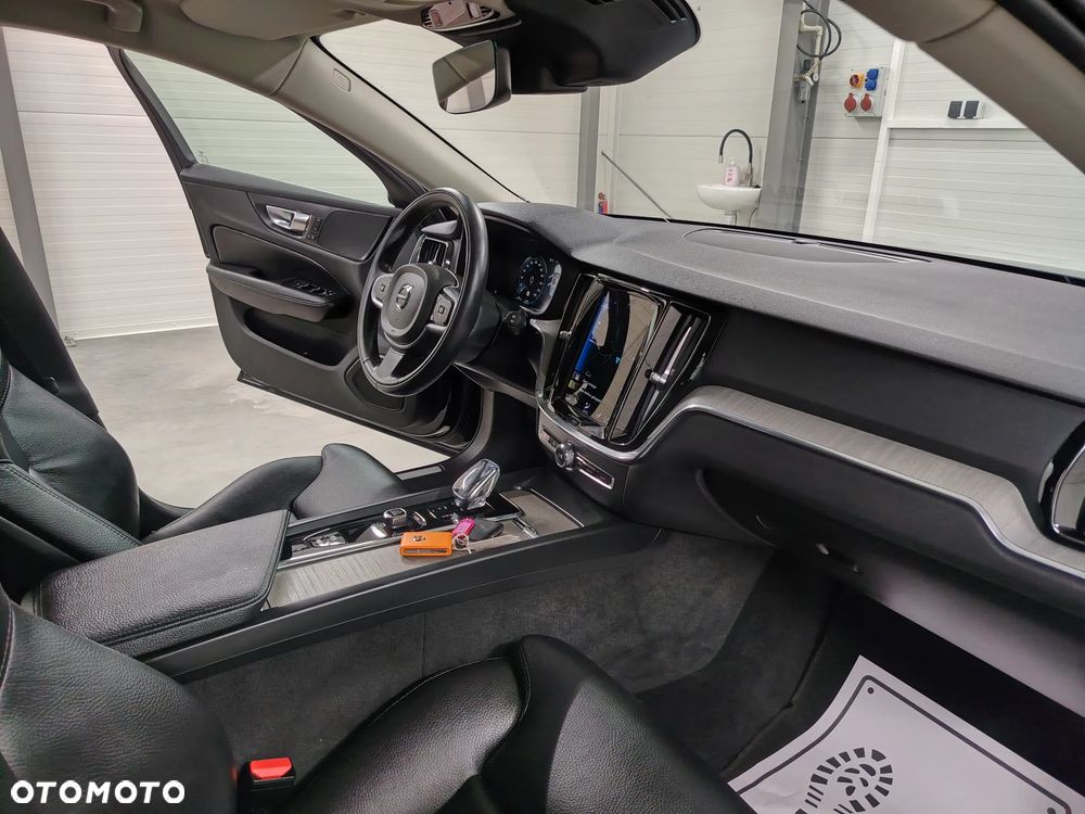 Volvo V60 B4 B Geartronic Inscription - 28
