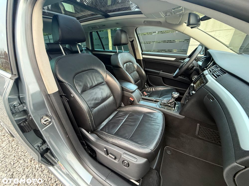 Skoda Superb 3.6 V6 4x4 DSG Ambition - 26