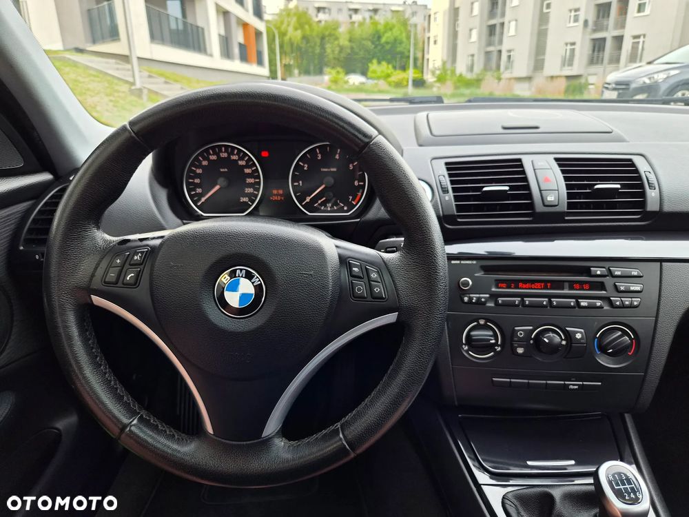 BMW Seria 1 - 28