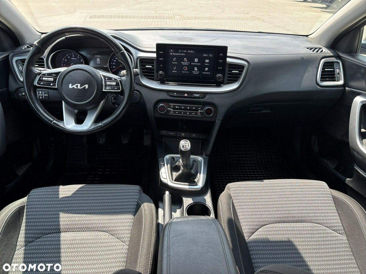 Kia XCeed 1.5 T-GDI M - 13