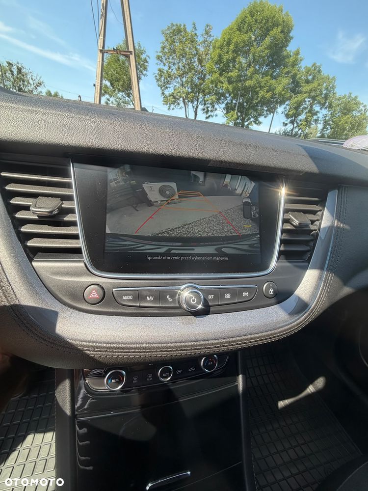 Opel Grandland X 1.2 T GPF Innovation S&S - 22