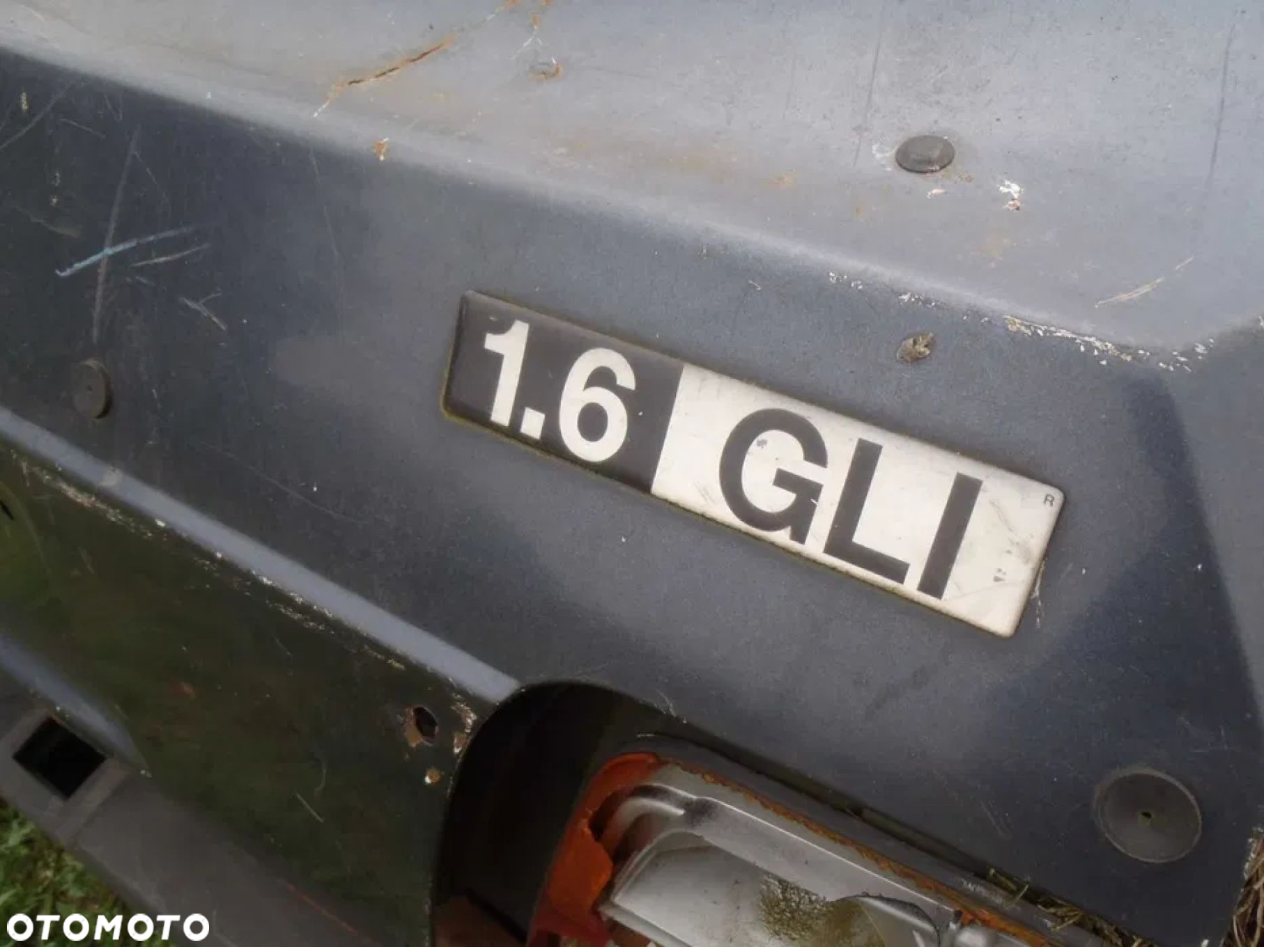 logo emblemat znaczek klapka paliwa wlewu polonez atu gli 1.6 daewoo - 2