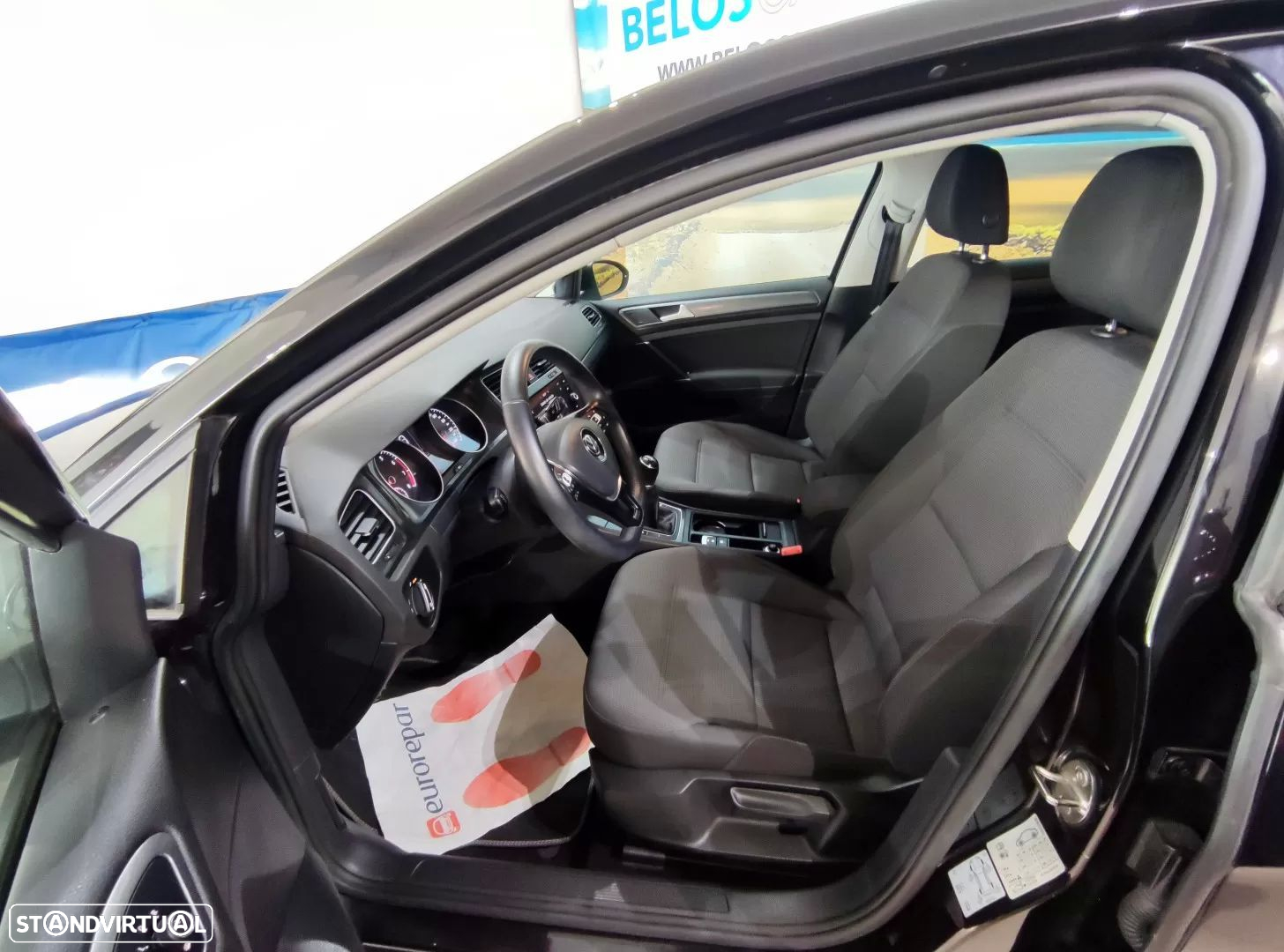 VW Golf 1.0 TSI Confortline - 9