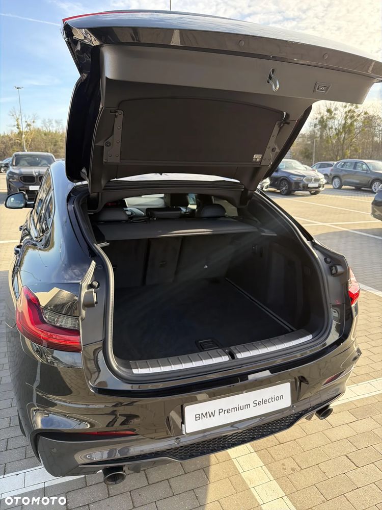 BMW X4 - 29