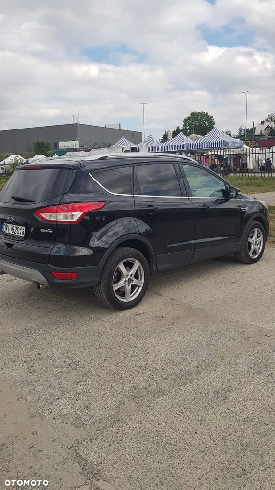 Ford Kuga 2.0 TDCi 2x4 Trend - 4