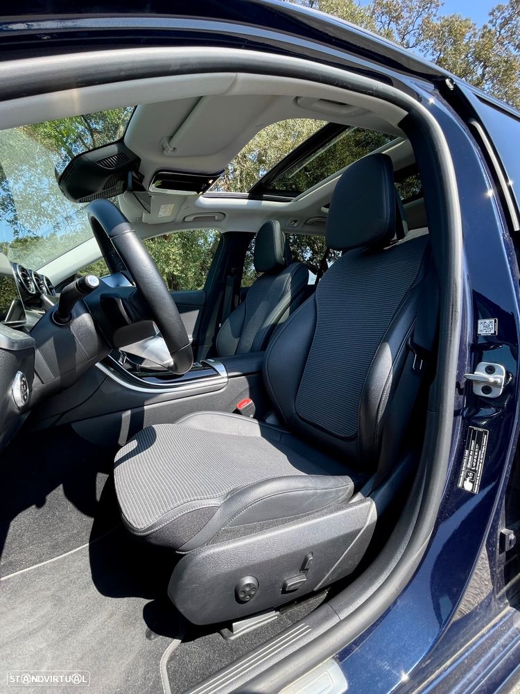 Mercedes-Benz C 300 e T 9G-TRONIC Night Edition - 12