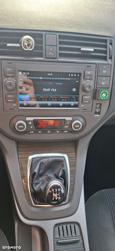 Ford C-MAX 2.0 Ghia - 16