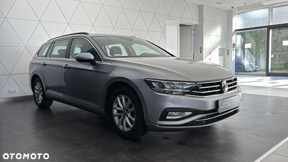 Volkswagen Passat - 7