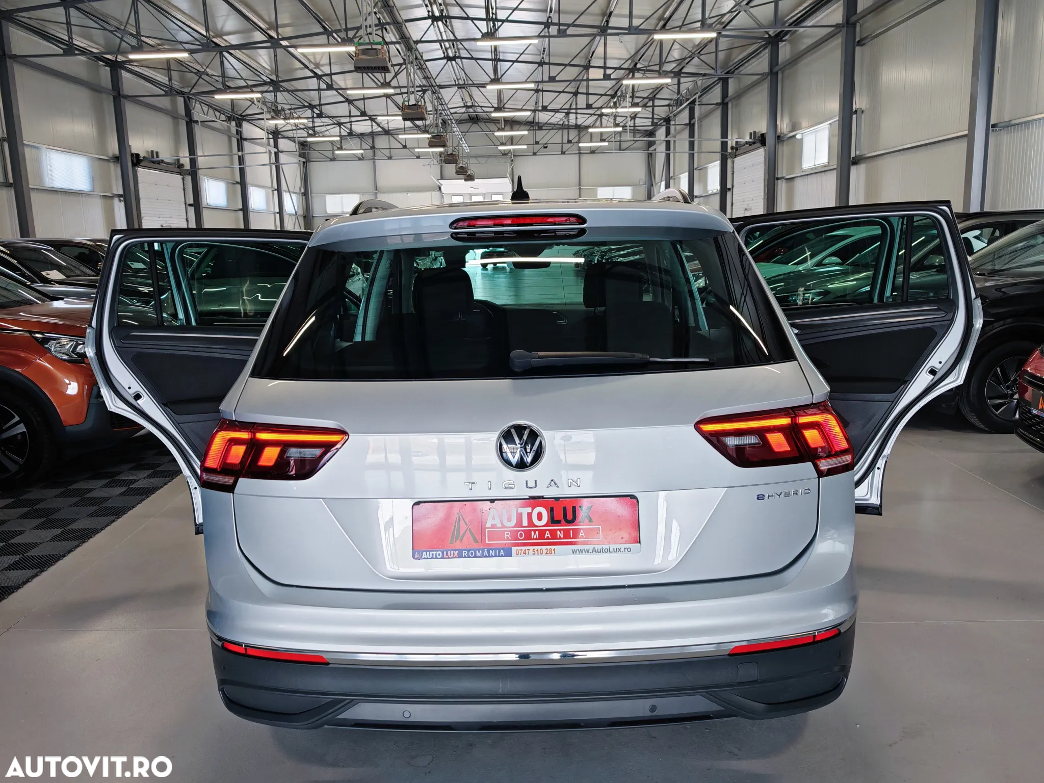 Volkswagen Tiguan 1.4 eHybrid OPF DSG Elegance - 33
