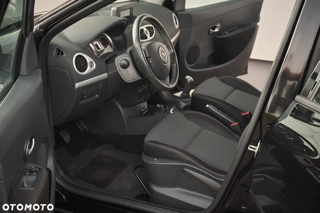 Renault Clio 1.2 16V TCE Exception - 4