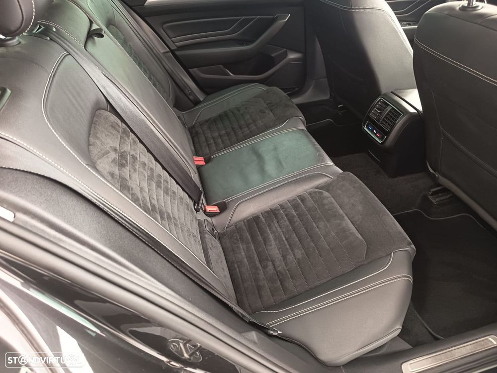 VW Passat - 18