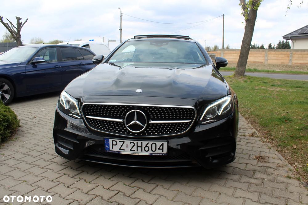 Mercedes-Benz Klasa E 220 d Coupe 9G-TRONIC - 17