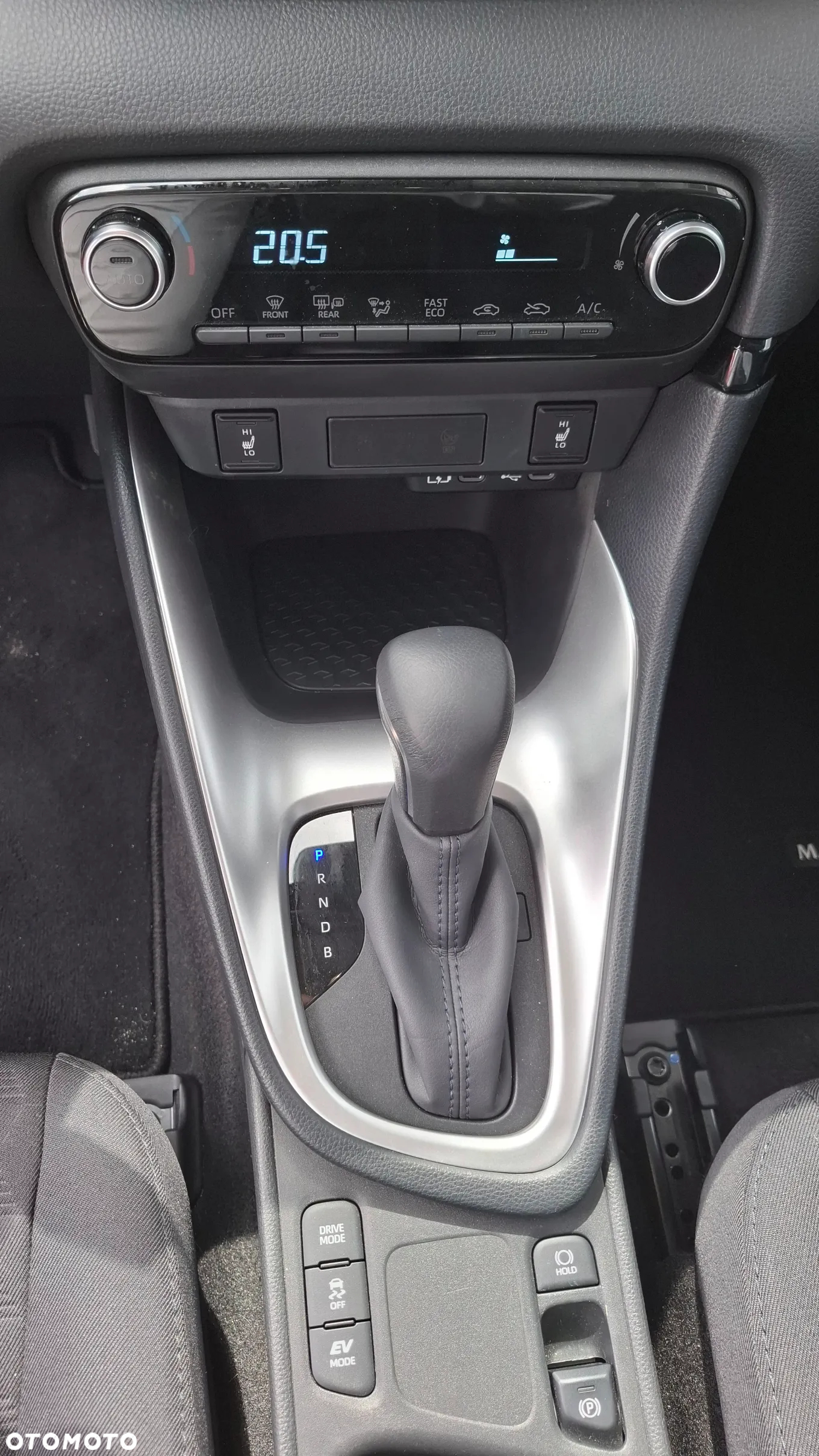 Mazda - 9