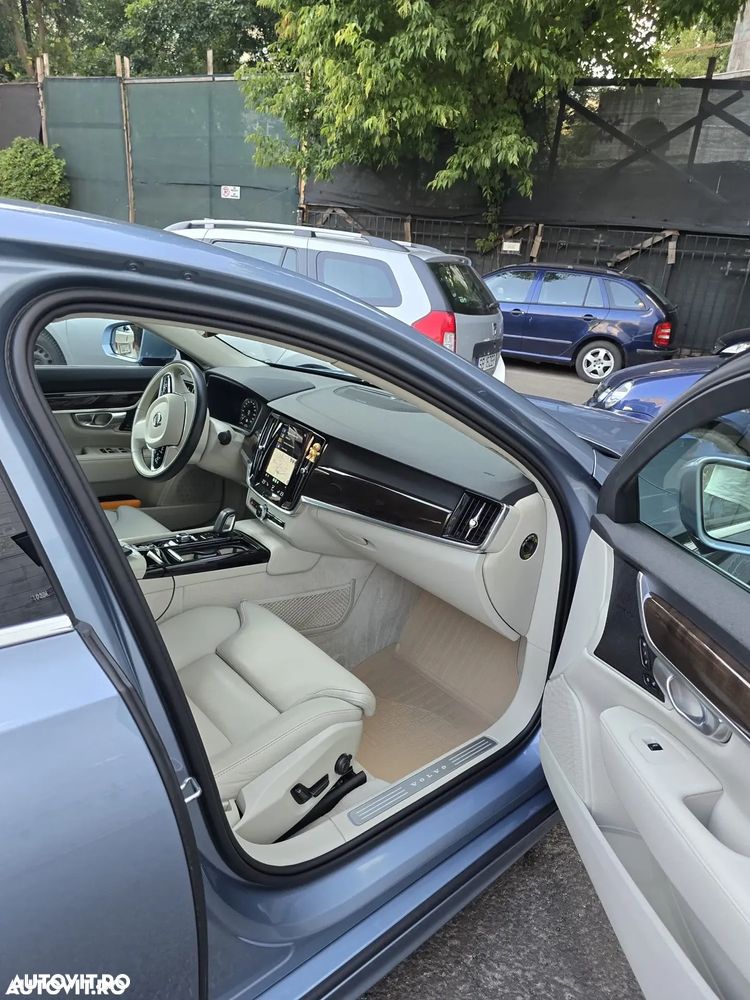 Volvo S90 T8 Twin Engine AWD Geartronic Inscription - 19