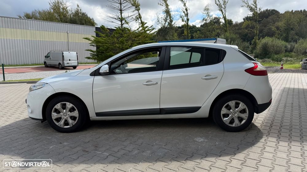 Renault Mégane 1.5 dCi Confort - 3