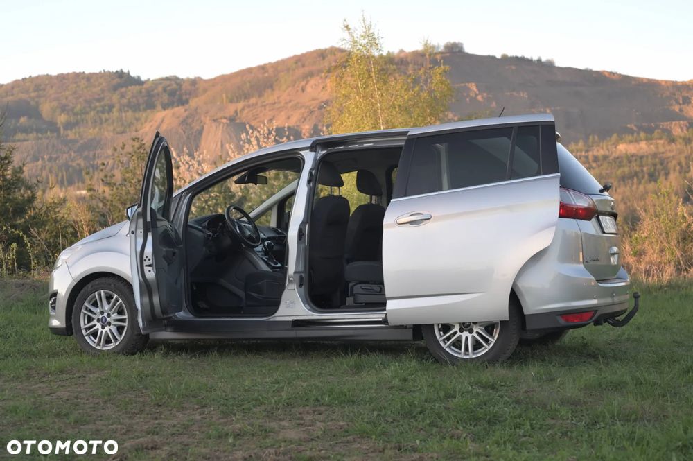 Ford Grand C-MAX 2.0 TDCi Trend MPS6 - 19