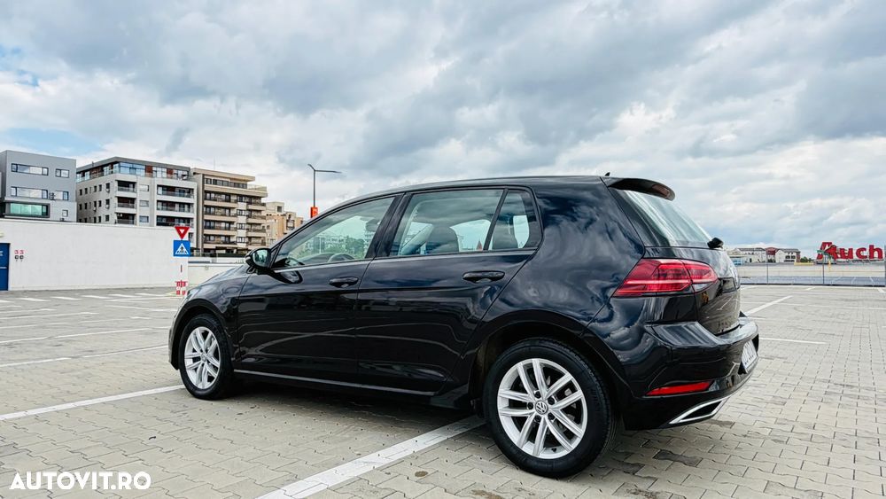 Volkswagen Golf 1.6 TDI DSG Highline - 5