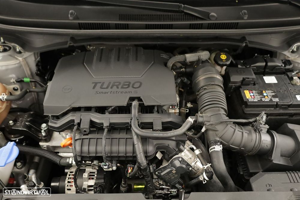 Hyundai Bayon 1.0 T-GDI Premium DCT - 24