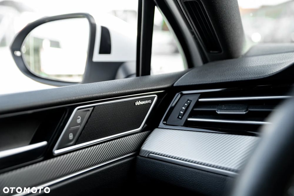 Volkswagen Passat Variant 2.0 TSI (BlueMotion Technology) 4Motion DSG Highline - 37