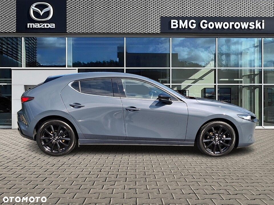 Mazda 3 - 10