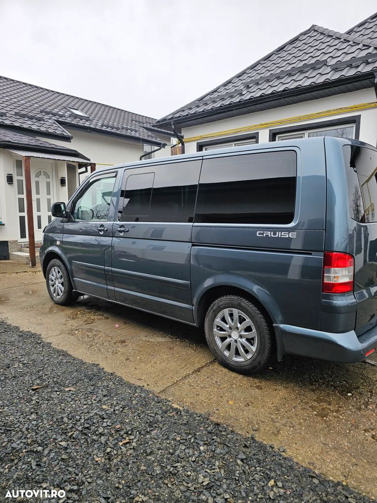 Volkswagen Multivan - 5