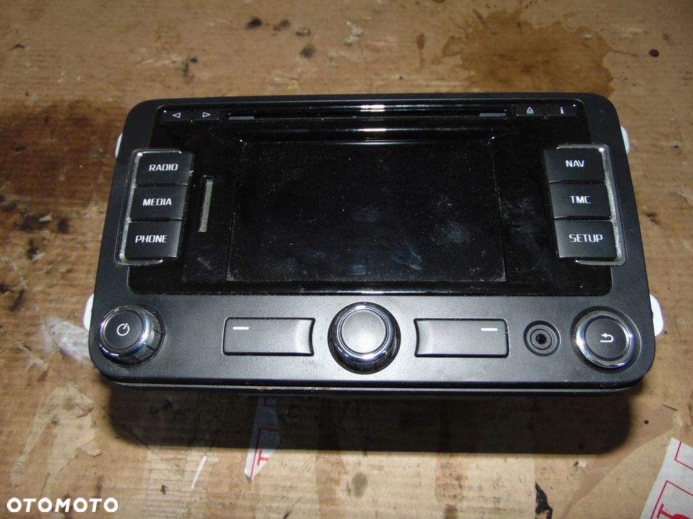 RADIO NAVI FABIA II LIFT 3T0035192Q - 1