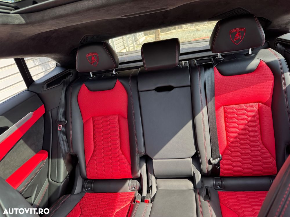 Lamborghini URUS - 24