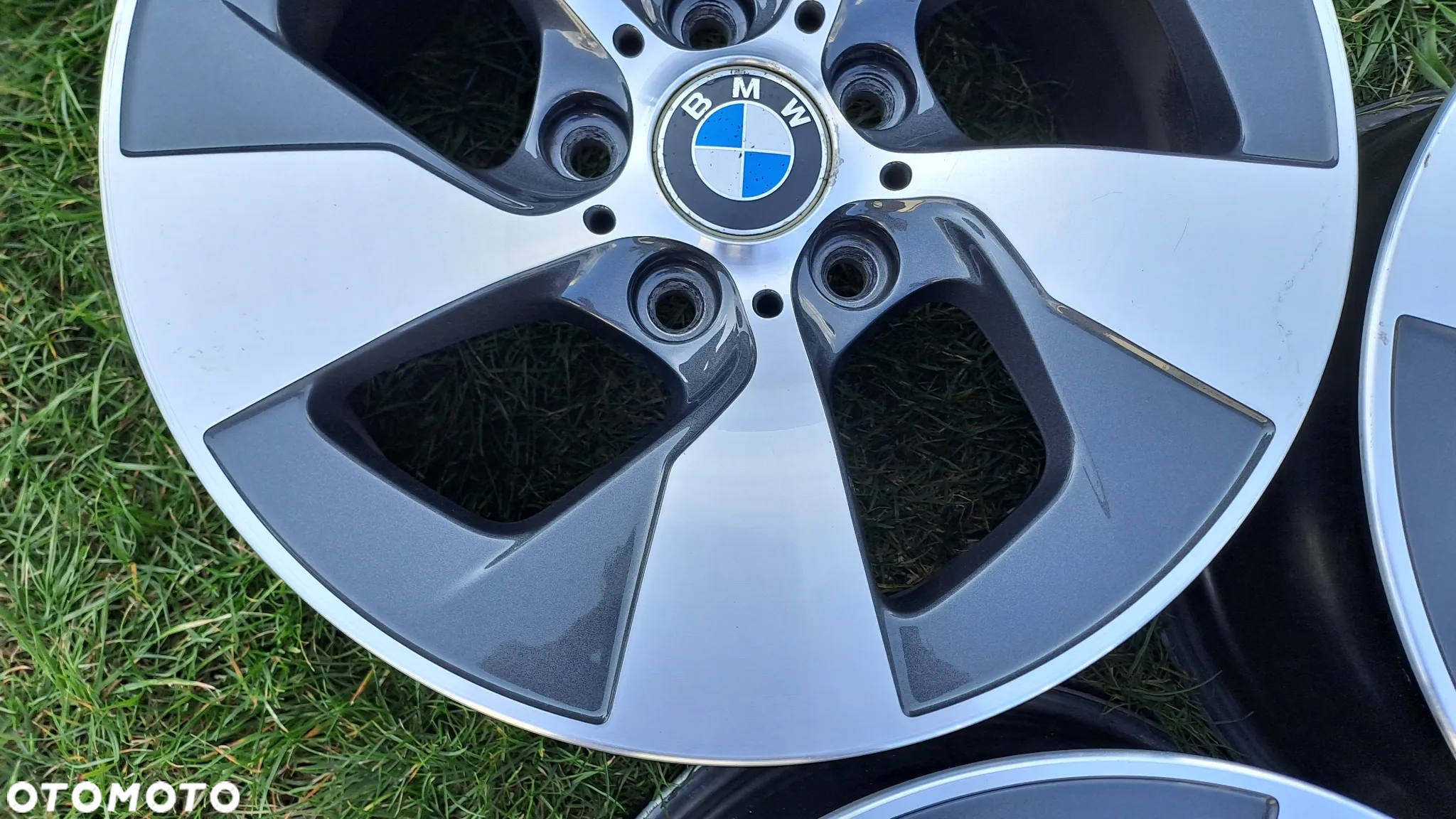 Felgi Aluminiowe 16 BMW F30 F31 5x120 ET 31 Styling 406 - 12