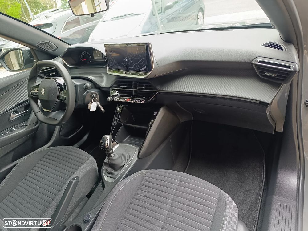 Peugeot 2008 1.2 PureTech Active Pack - 17