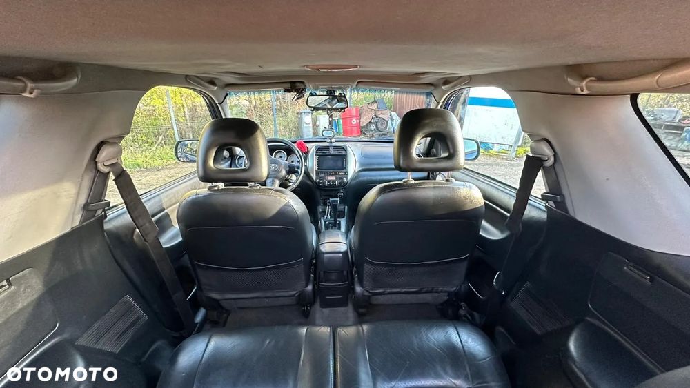 Toyota RAV4 2.0 VVT-i Prestige - 9