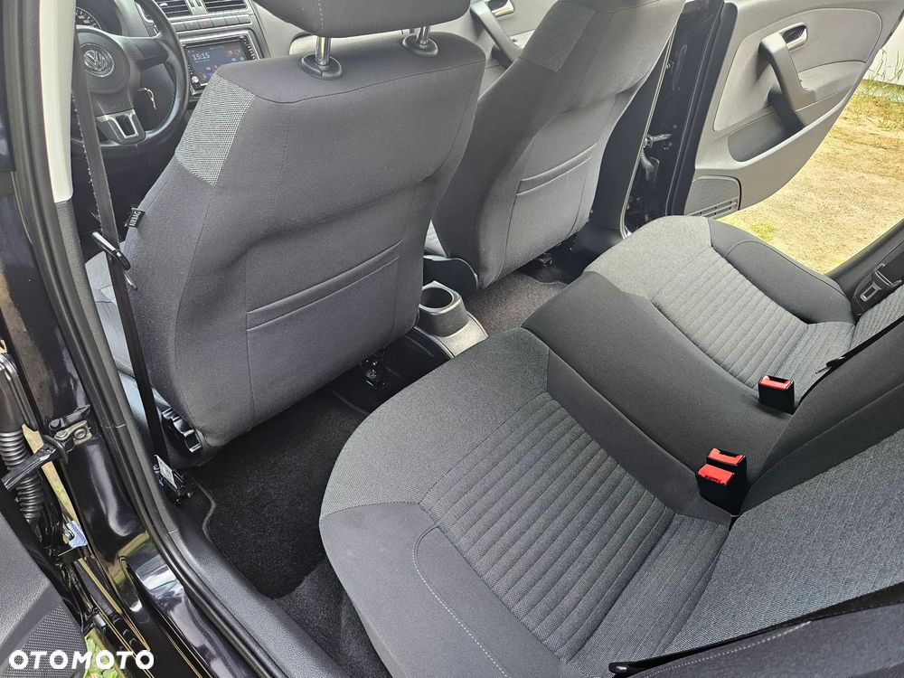 Volkswagen Polo 1.4 MATCH - 26