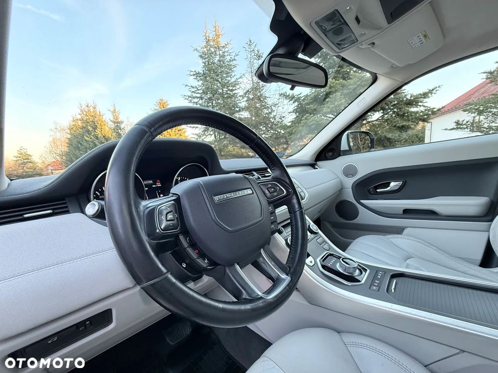 Land Rover Range Rover Evoque - 17