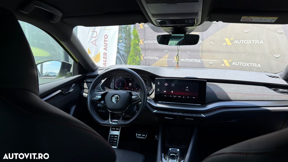 Skoda Octavia RS 2.0 TSI DSG - 9