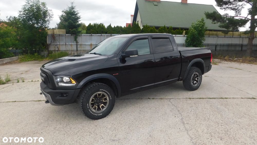 Dodge RAM 5.7 4x4 - 8
