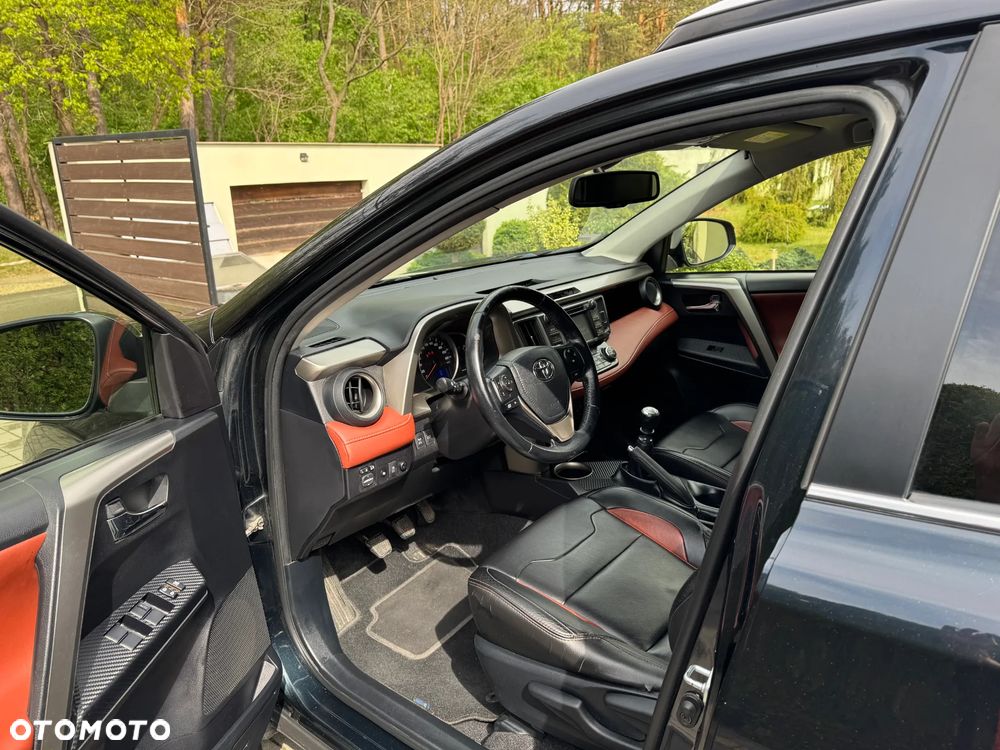 Toyota RAV4 2.0 D-4D 4x4 Executive - 11