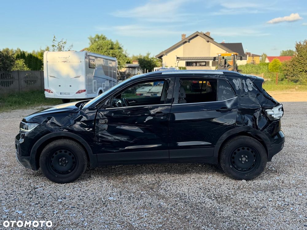 Volkswagen T-Cross - 8
