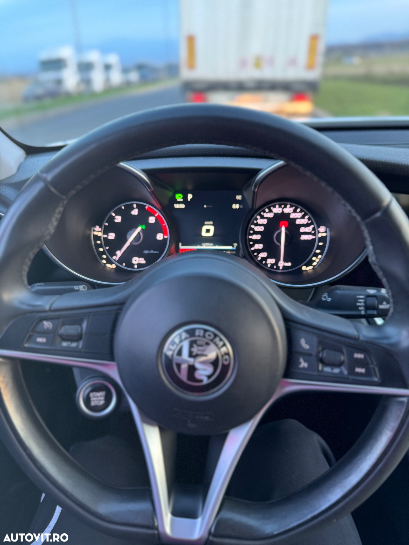 Alfa Romeo Giulia 2.2 JTDM Aut. Super - 2