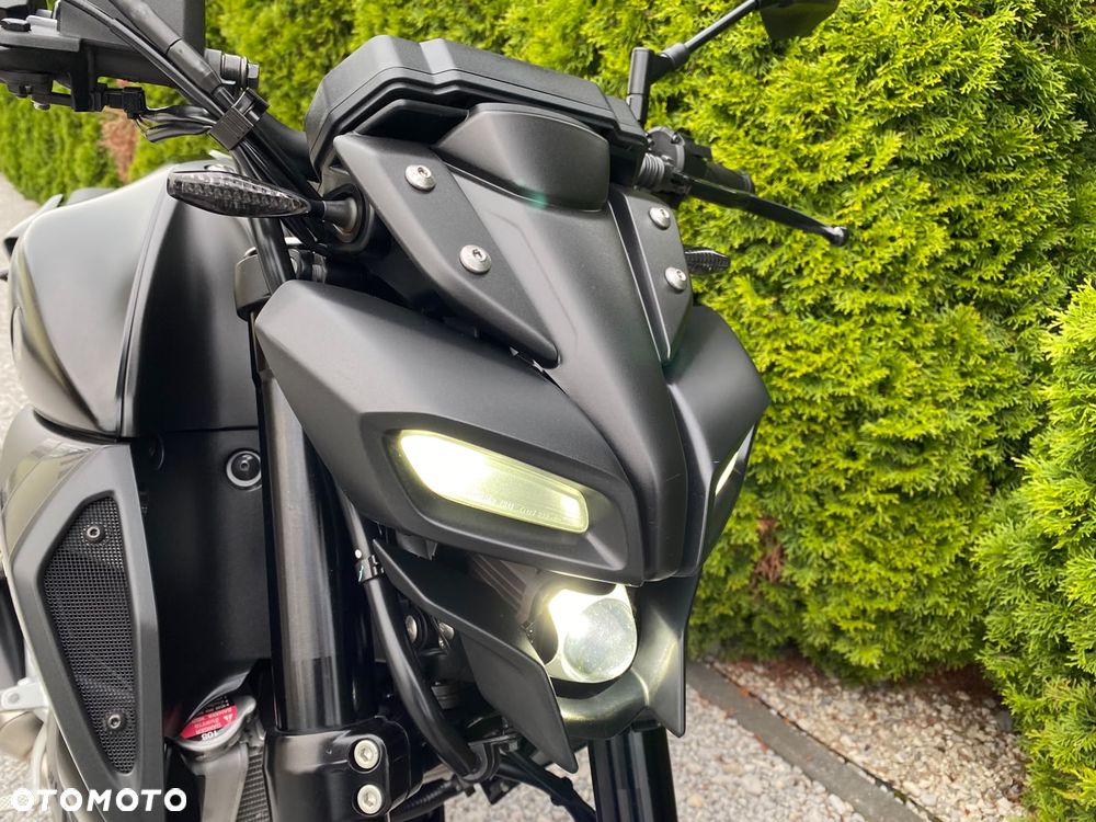 Yamaha MT - 11