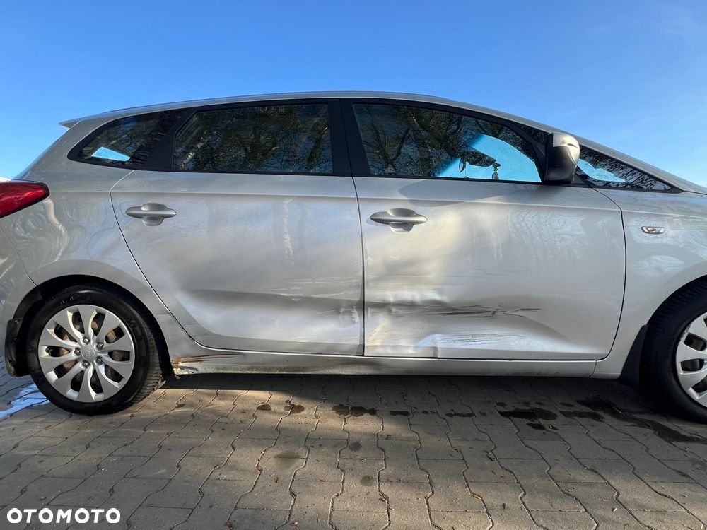 Kia Carens 1.6 GDI M EU6 - 9